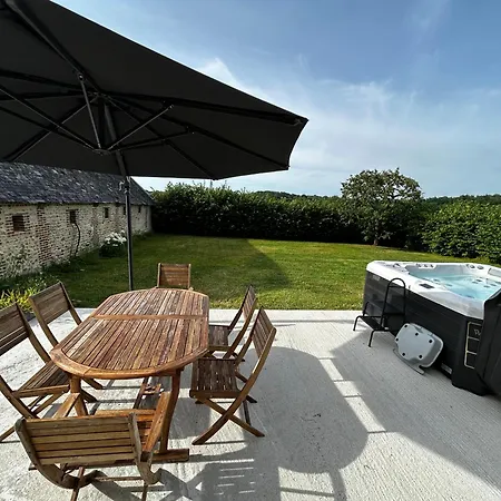 L'etape Normande & Jacuzzi * Sainte-Marguerite-des-Loges