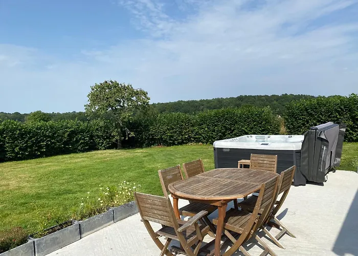 L'etape Normande & Jacuzzi * Sainte-Marguerite-des-Loges