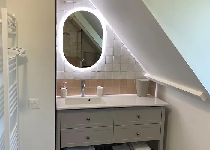 Nyaraló L'etape Normande & Jacuzzi