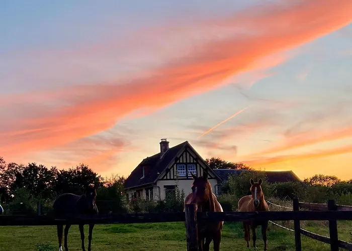 L'etape Normande & Jacuzzi Nyaraló *